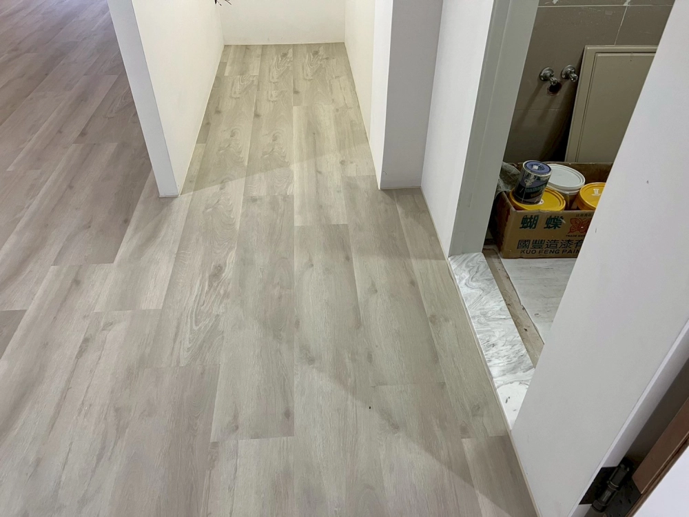 大園｜Spc石塑地板｜三井系列｜8mm｜洛杉磯｜21坪