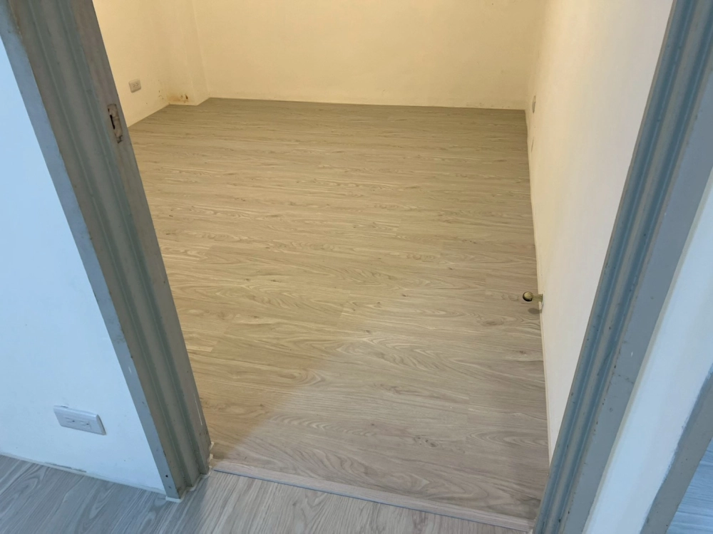 溫州街｜Spc石塑地板｜三井系列｜6.5mm｜小茶梅｜16.8坪