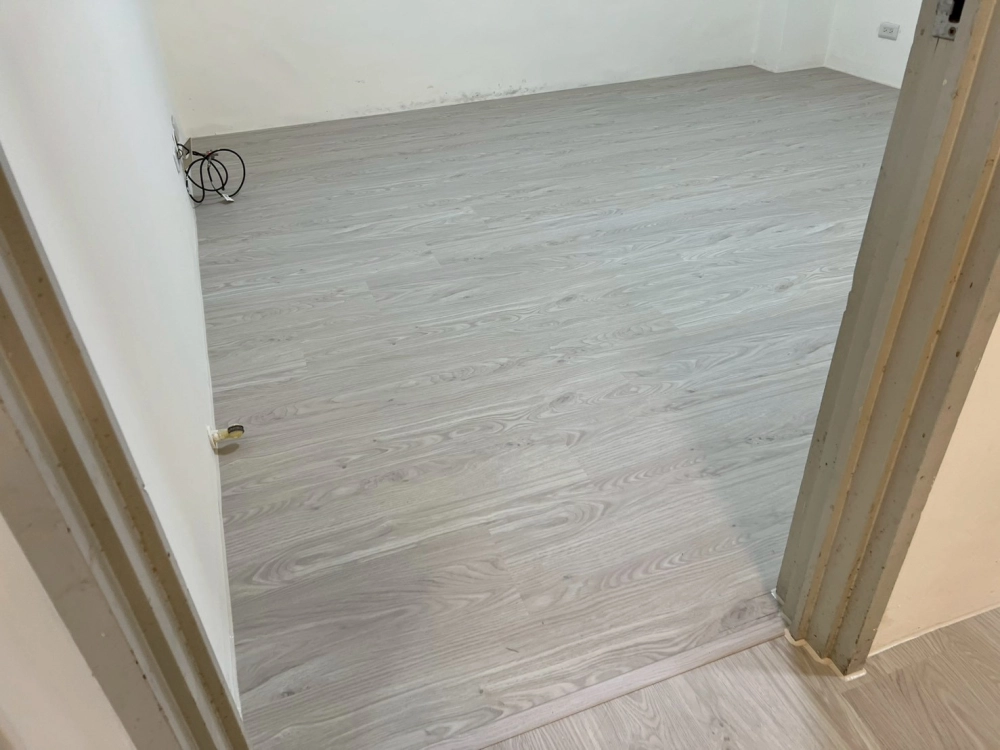 溫州街｜Spc石塑地板｜三井系列｜6.5mm｜小茶梅｜16.8坪