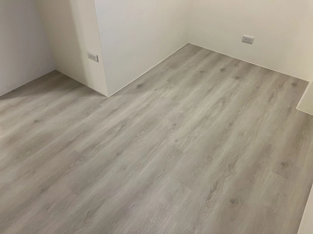 中和｜Spc石塑地板｜三井系列｜7mm｜沖繩｜17坪