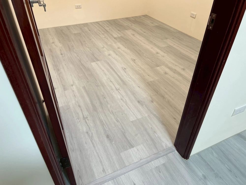 桃園｜Spc石塑地板｜三井系列｜8mm｜底特律｜18坪