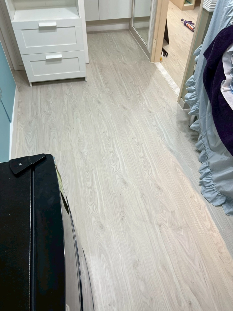 忠孝東路｜Spc石塑地板｜三井系列｜6mm｜小茶梅｜22坪