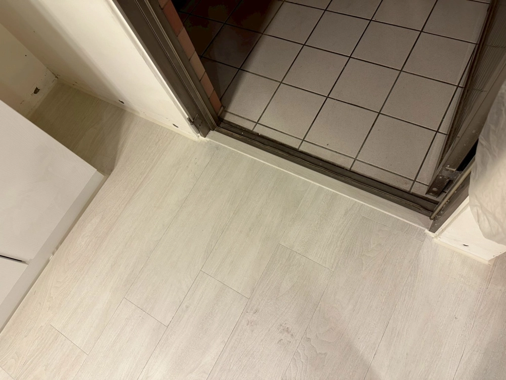 板橋｜德國Krono超耐磨地板｜莫內系列｜72小時防水｜銀山淺橡｜9坪