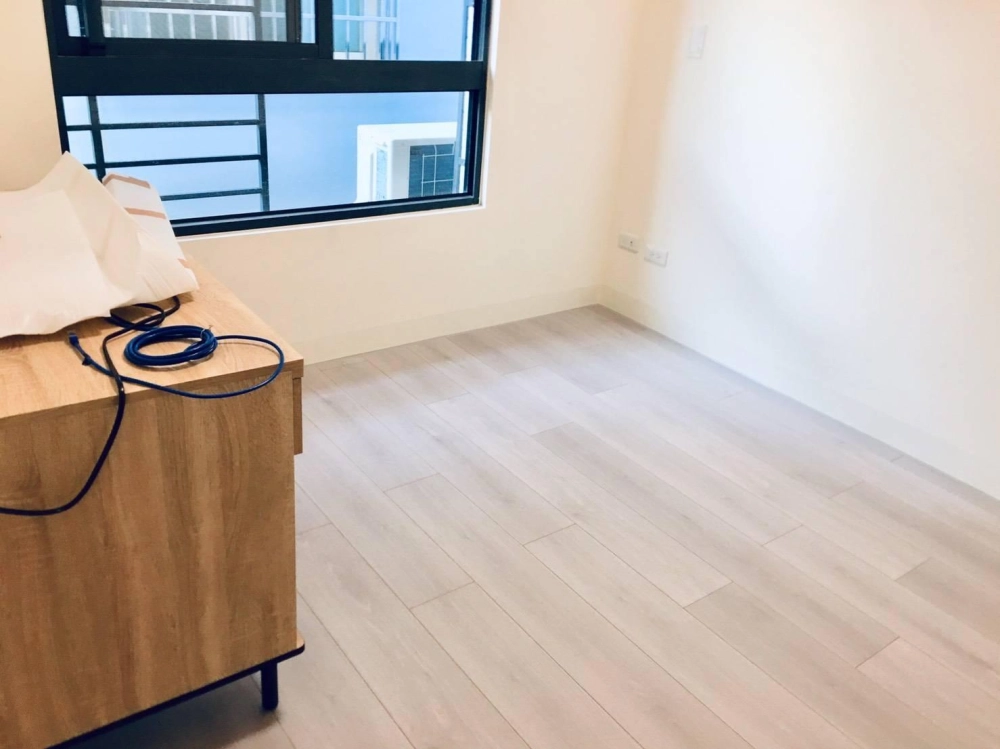 8mm 超耐磨地板｜布利克