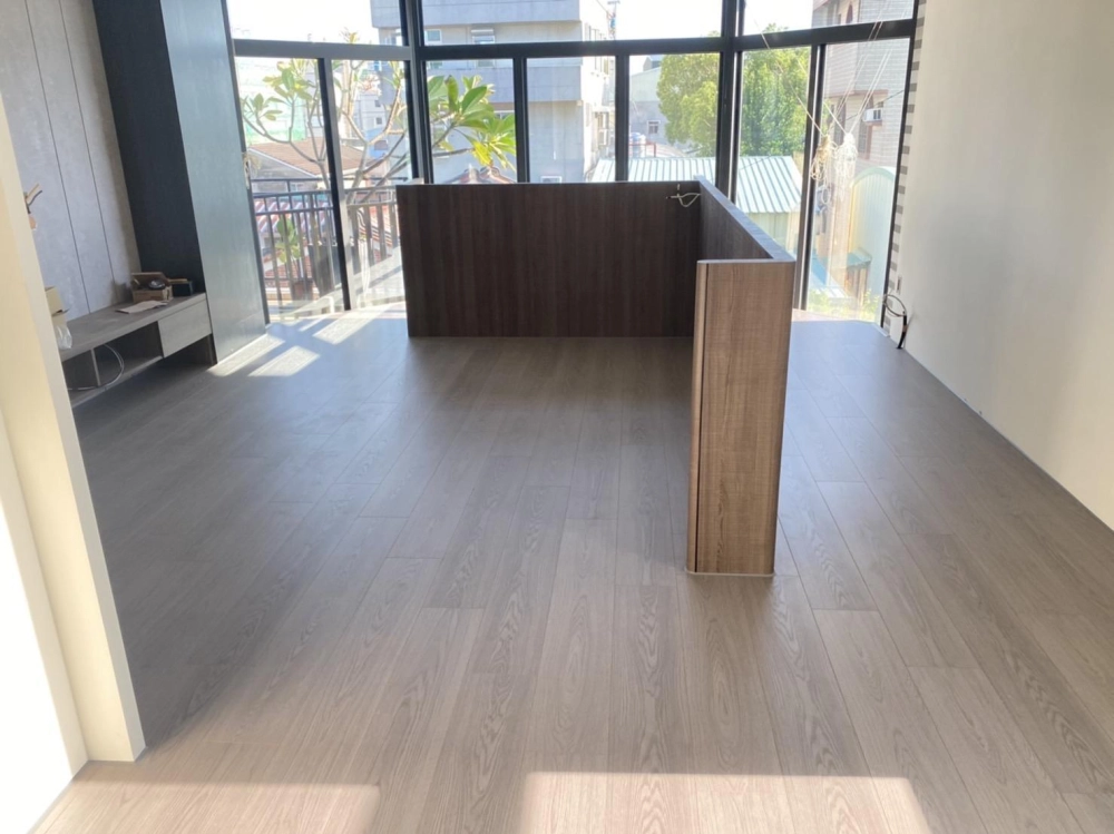 8mm 超耐磨地板｜帕瑪