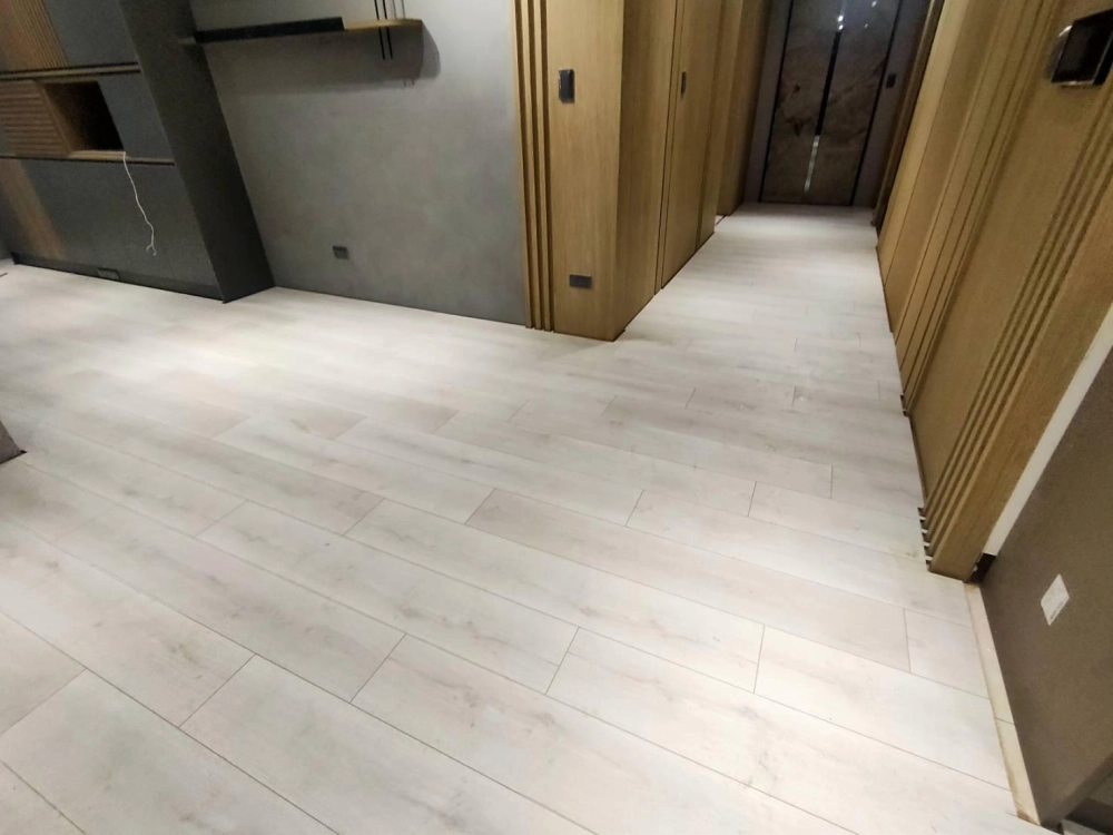 8mm 超耐磨地板｜斯坦福