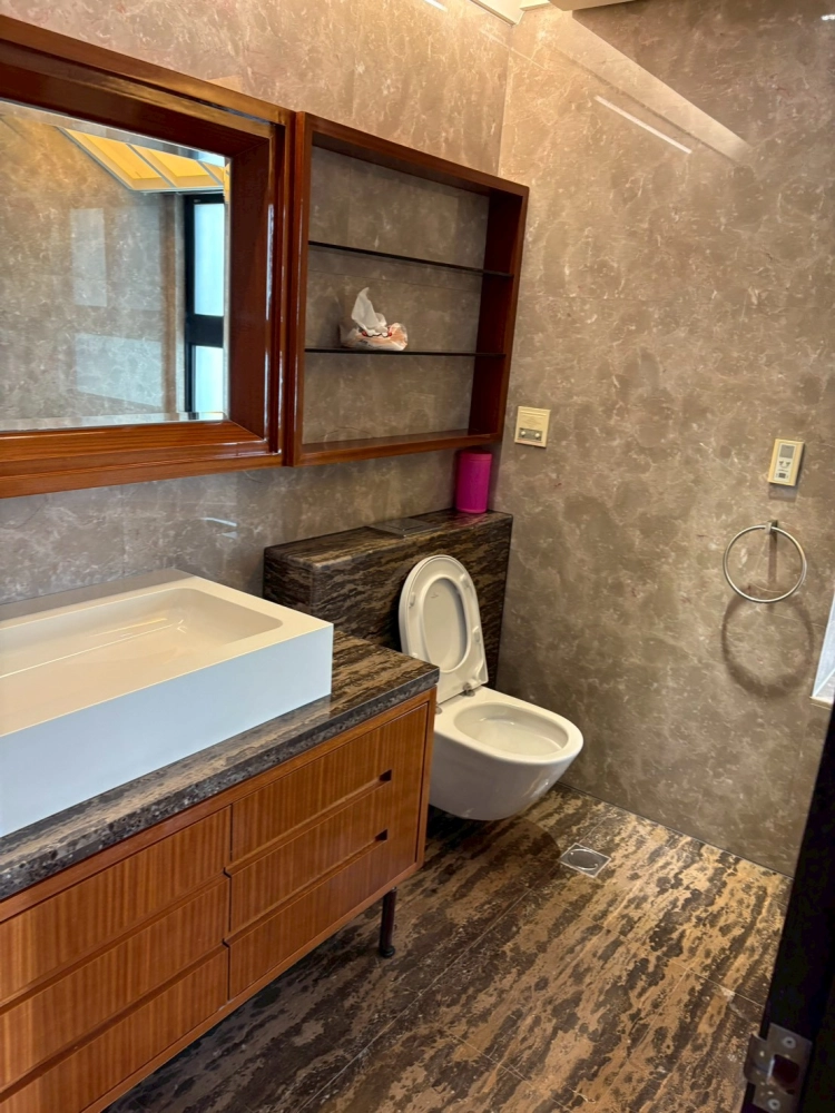 美術館細清｜高雄清潔公司推薦｜高雄大掃除