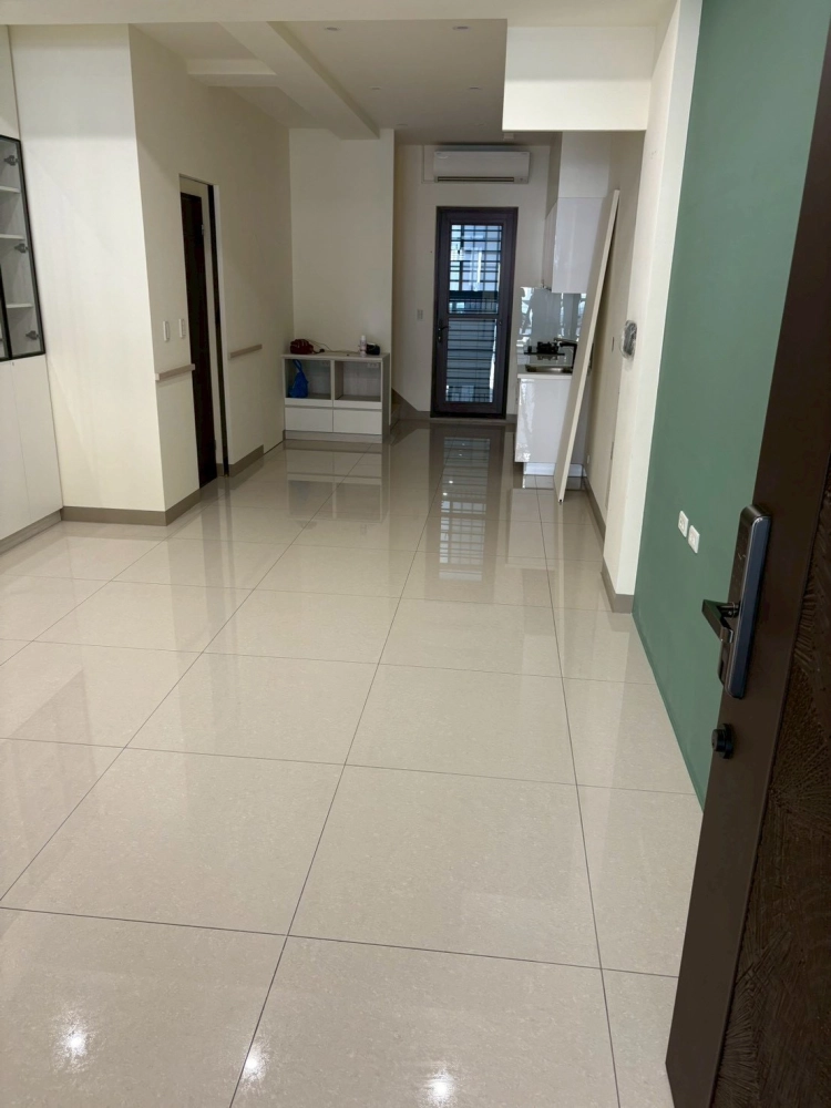 孔宅街｜高雄清潔公司推薦｜高雄居家打掃