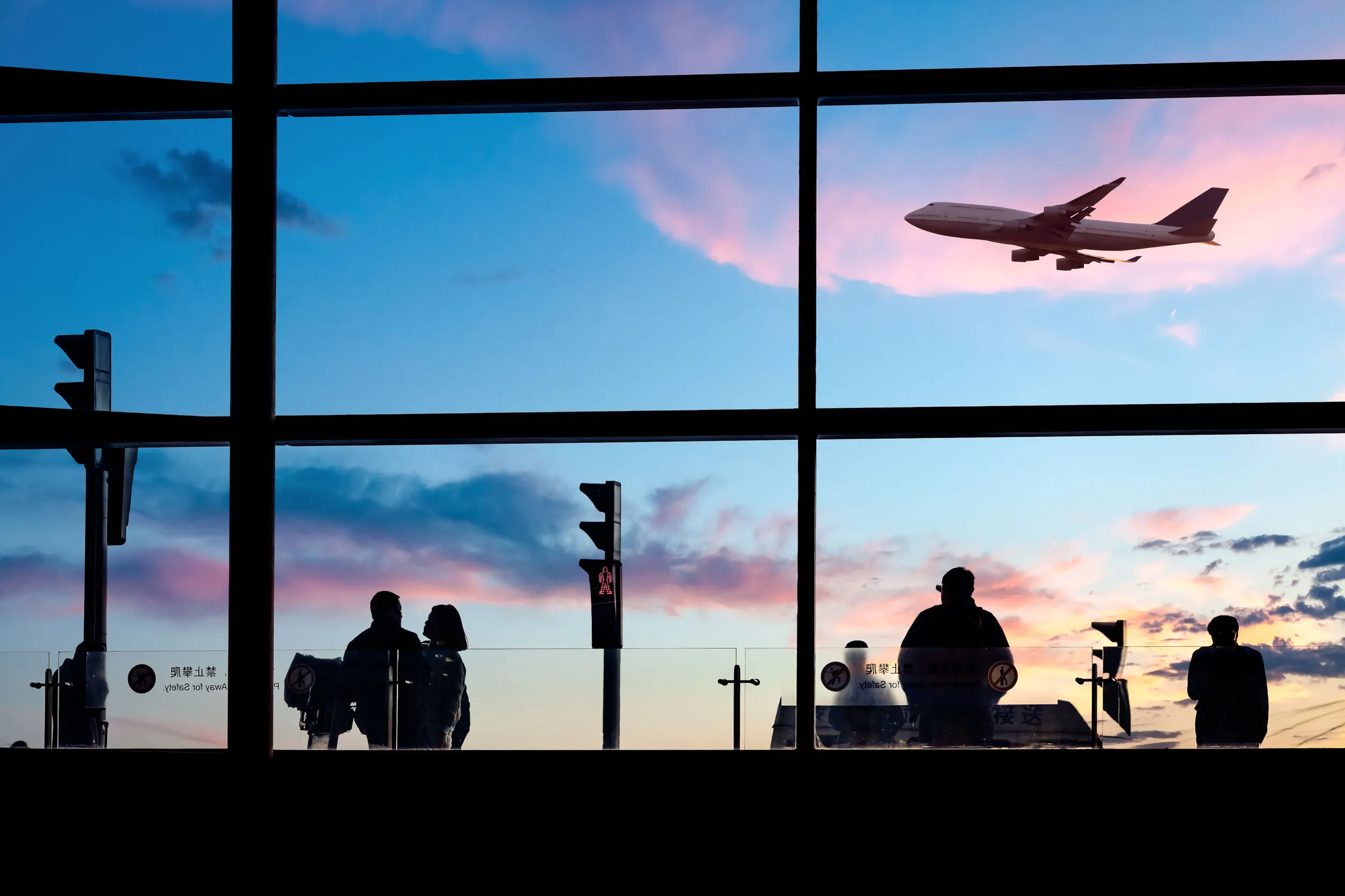 如何規劃客製化小團？