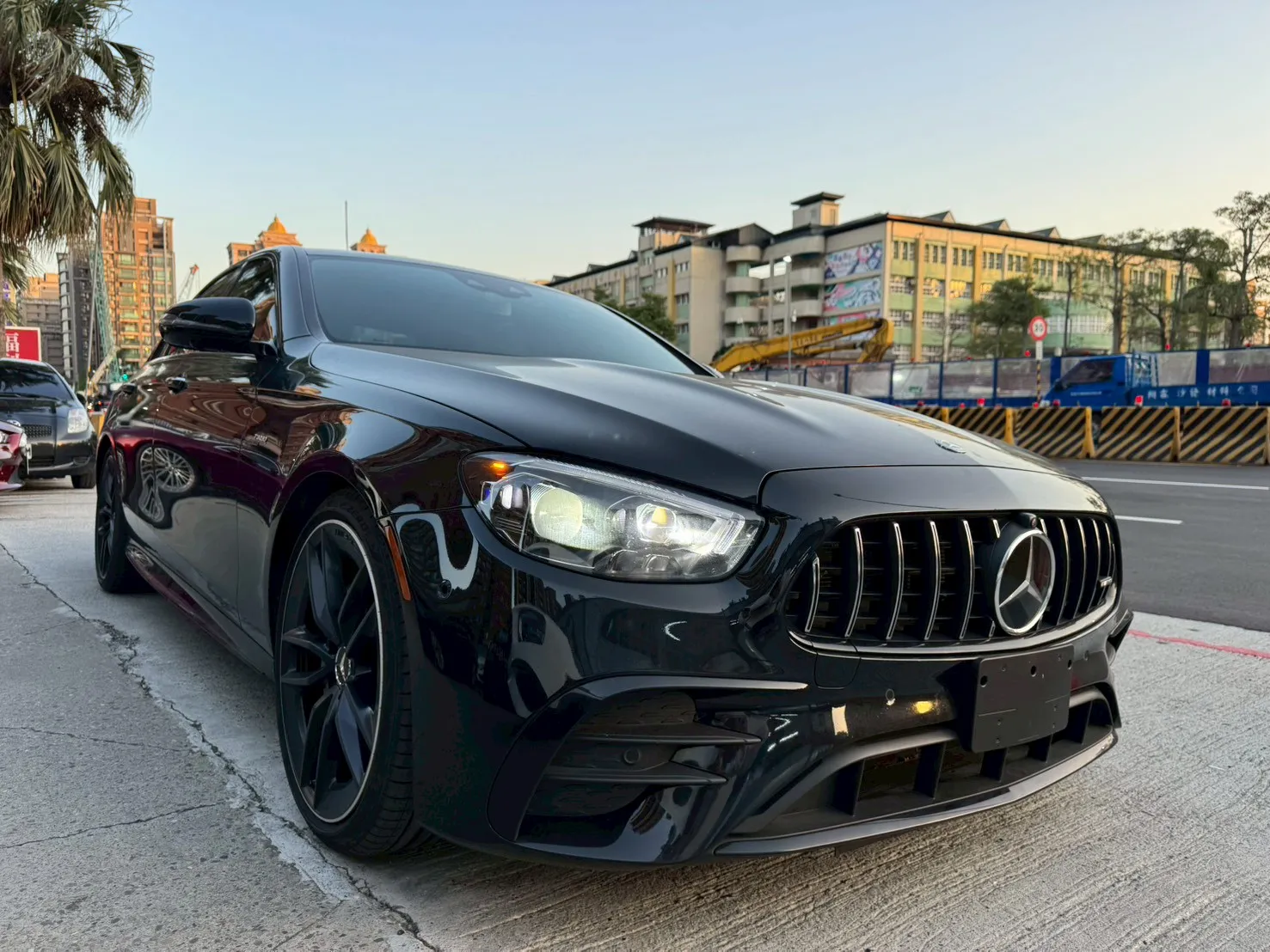 2021 M-Benz E53