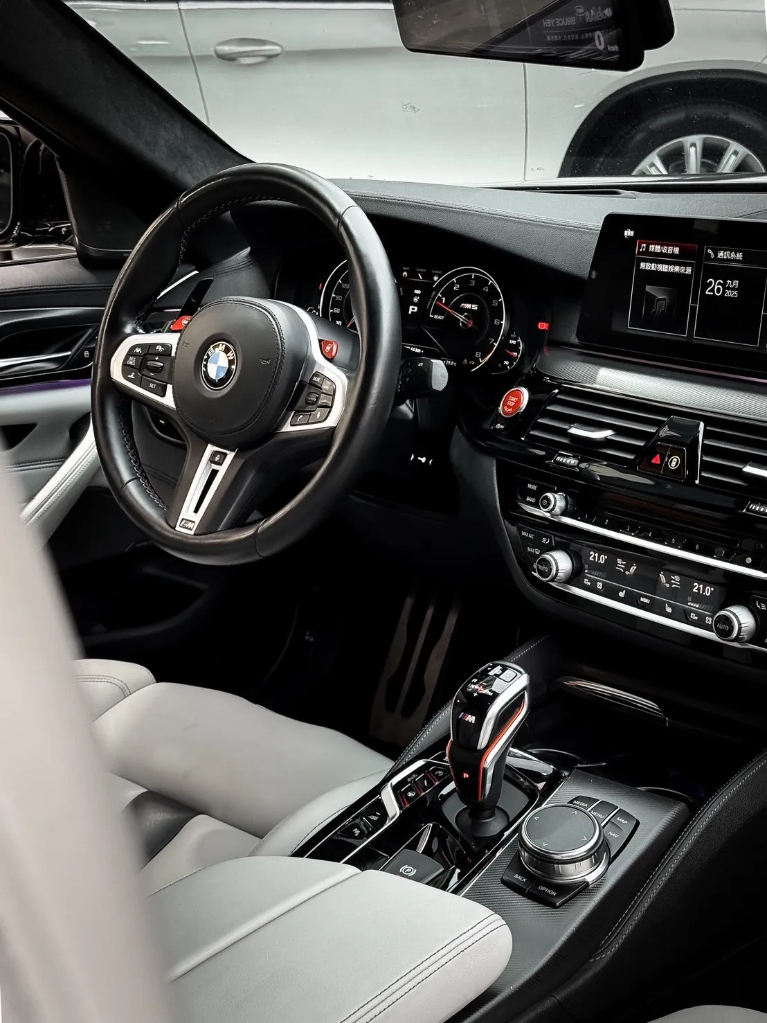 2018 BMW M5