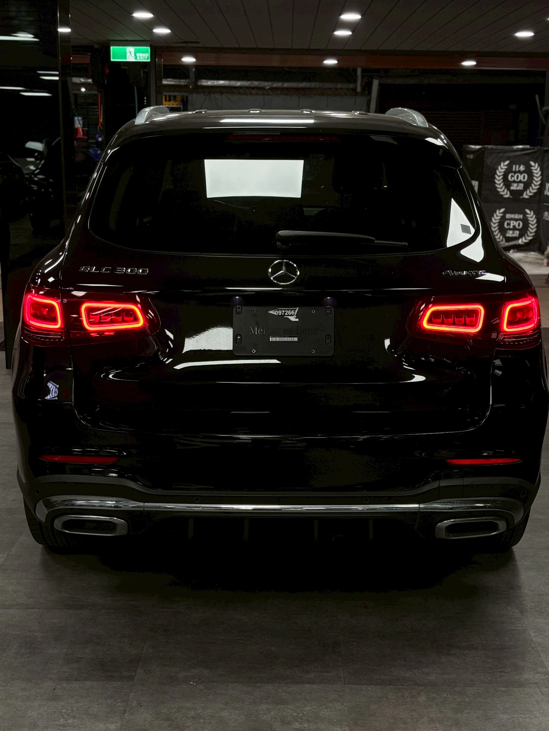 207205）2019 Mercedes-Benz GLC300 4MATIC