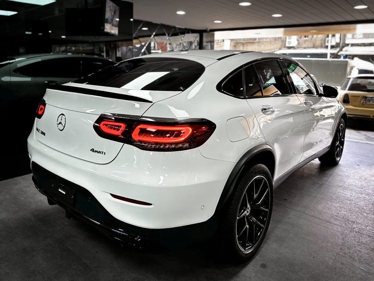2023 M-Benz GLC300 Coupe