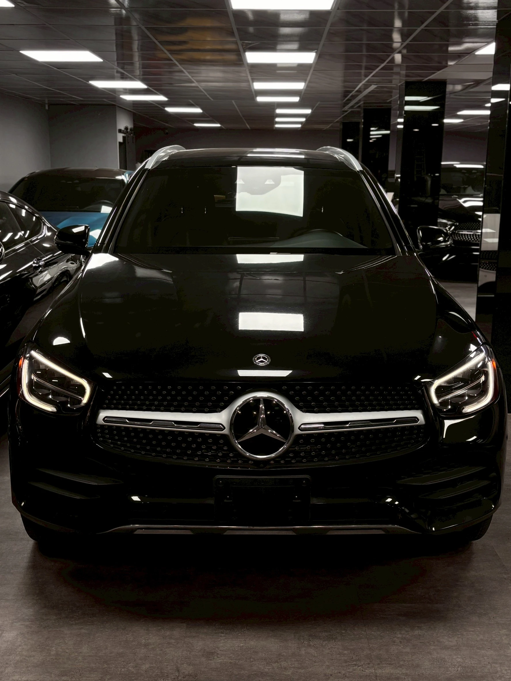 207205）2019 Mercedes-Benz GLC300 4MATIC