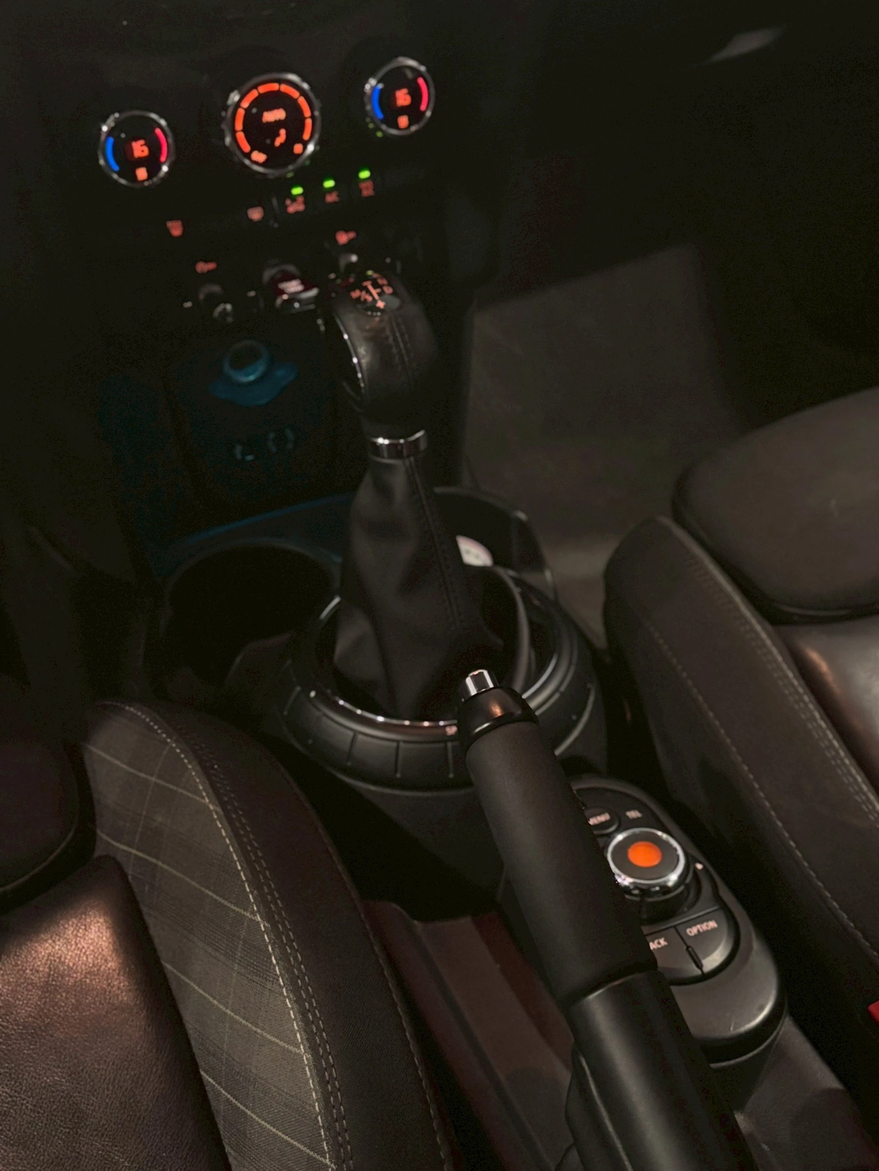  2015 MINI Cooper