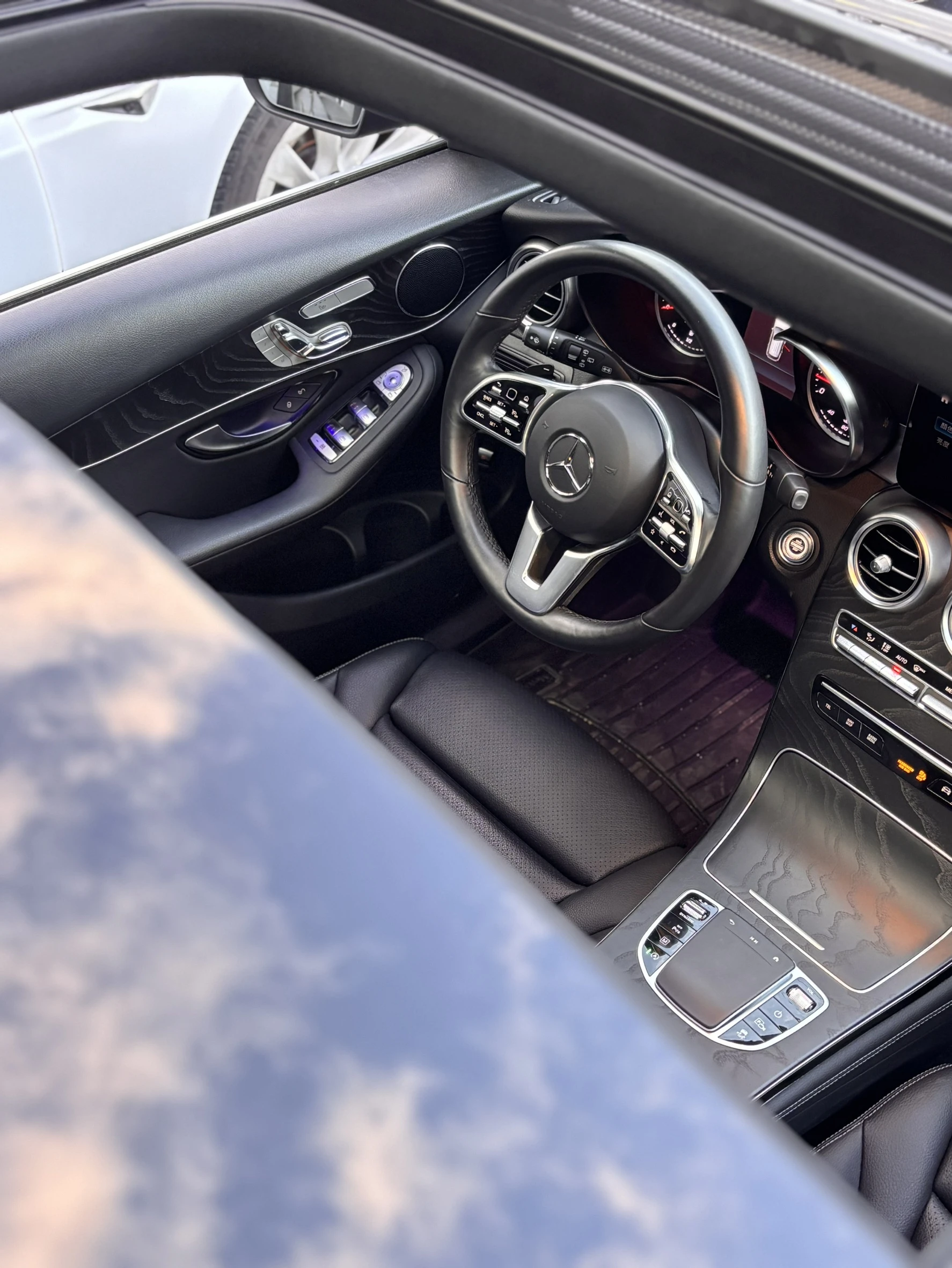  2019 Mercedes-Benz GLC300 4MATIC