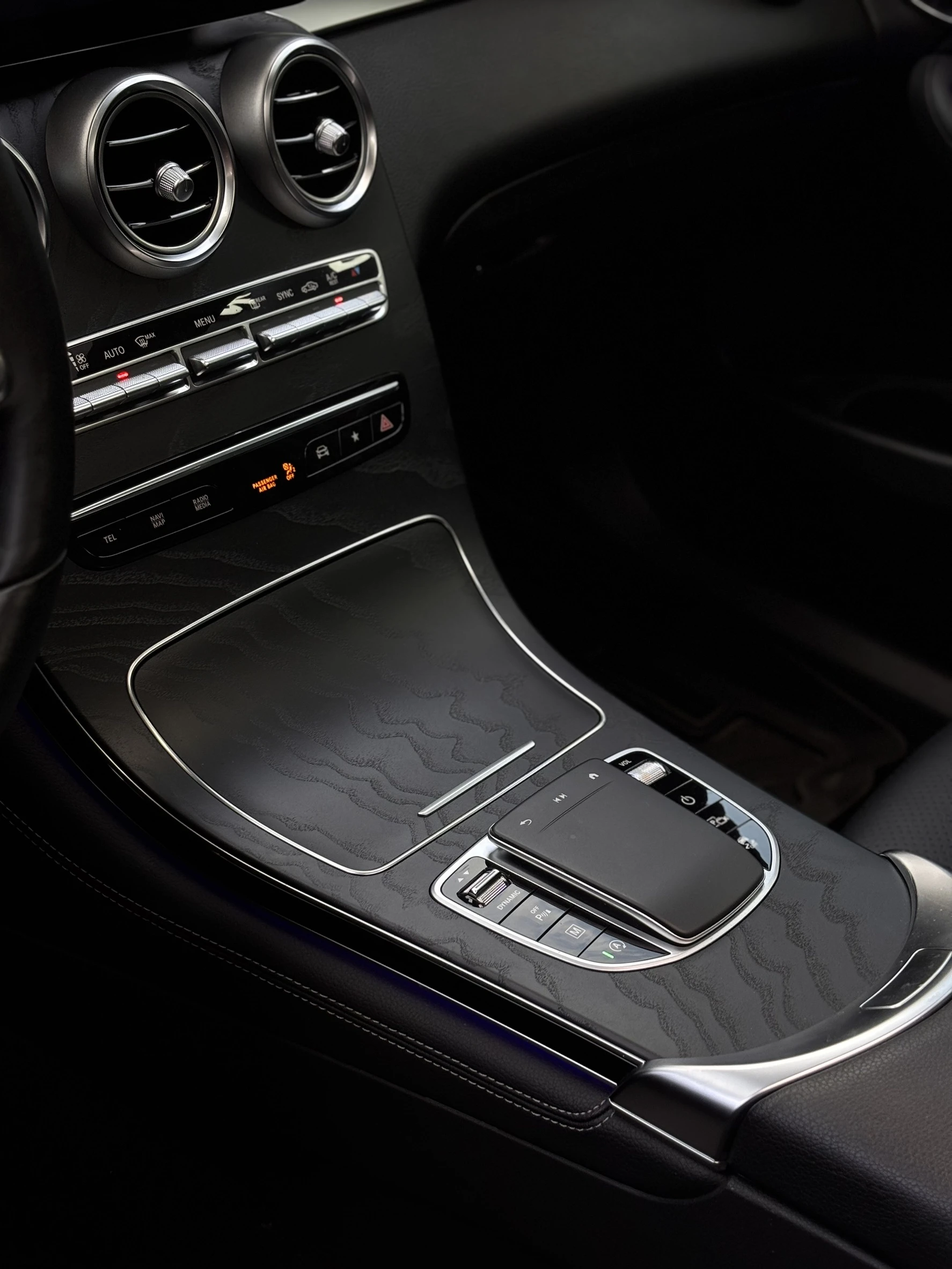  2019 Mercedes-Benz GLC300 4MATIC