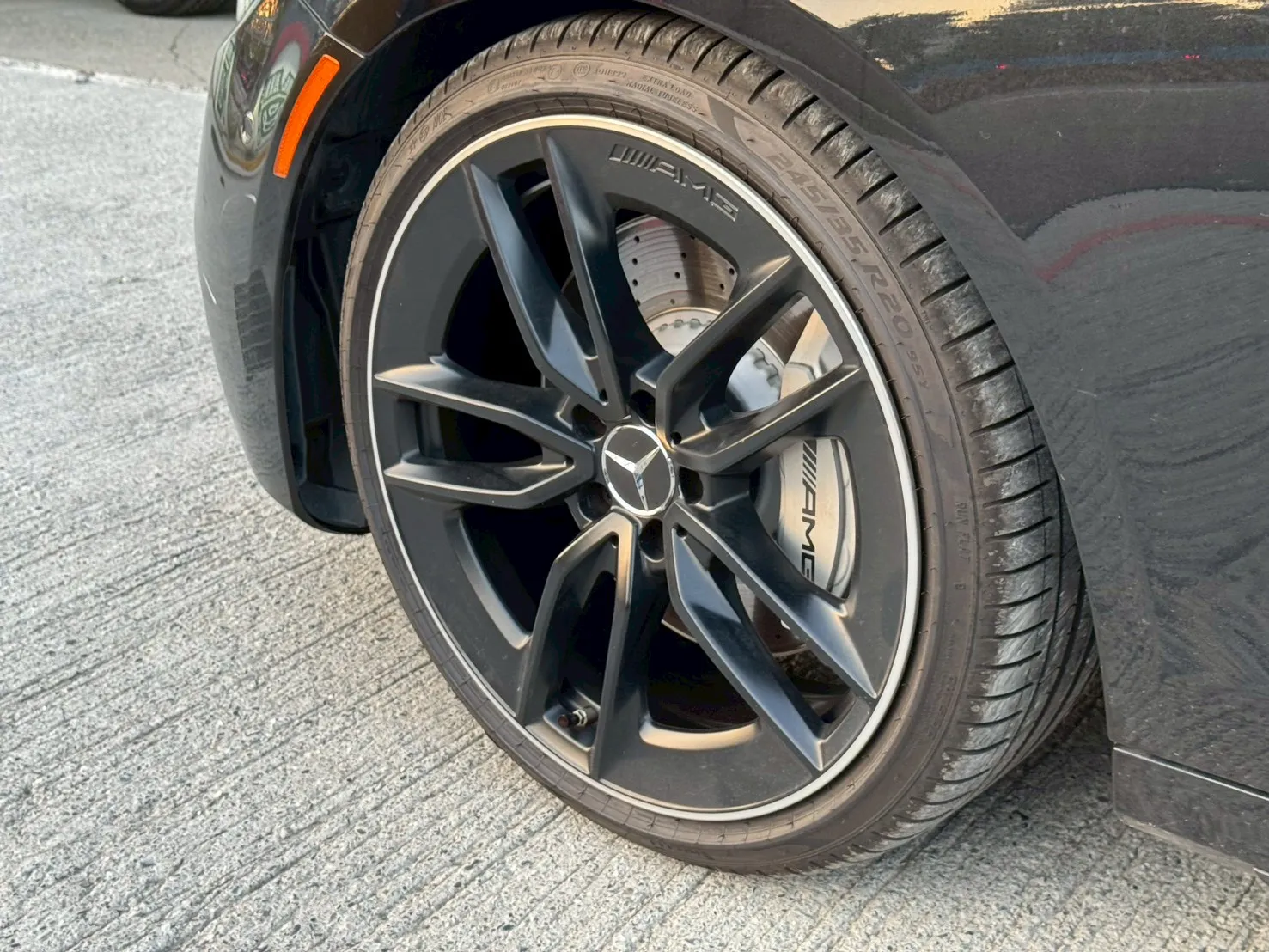 2021 M-Benz E53