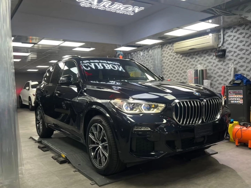 BMW X5 40i