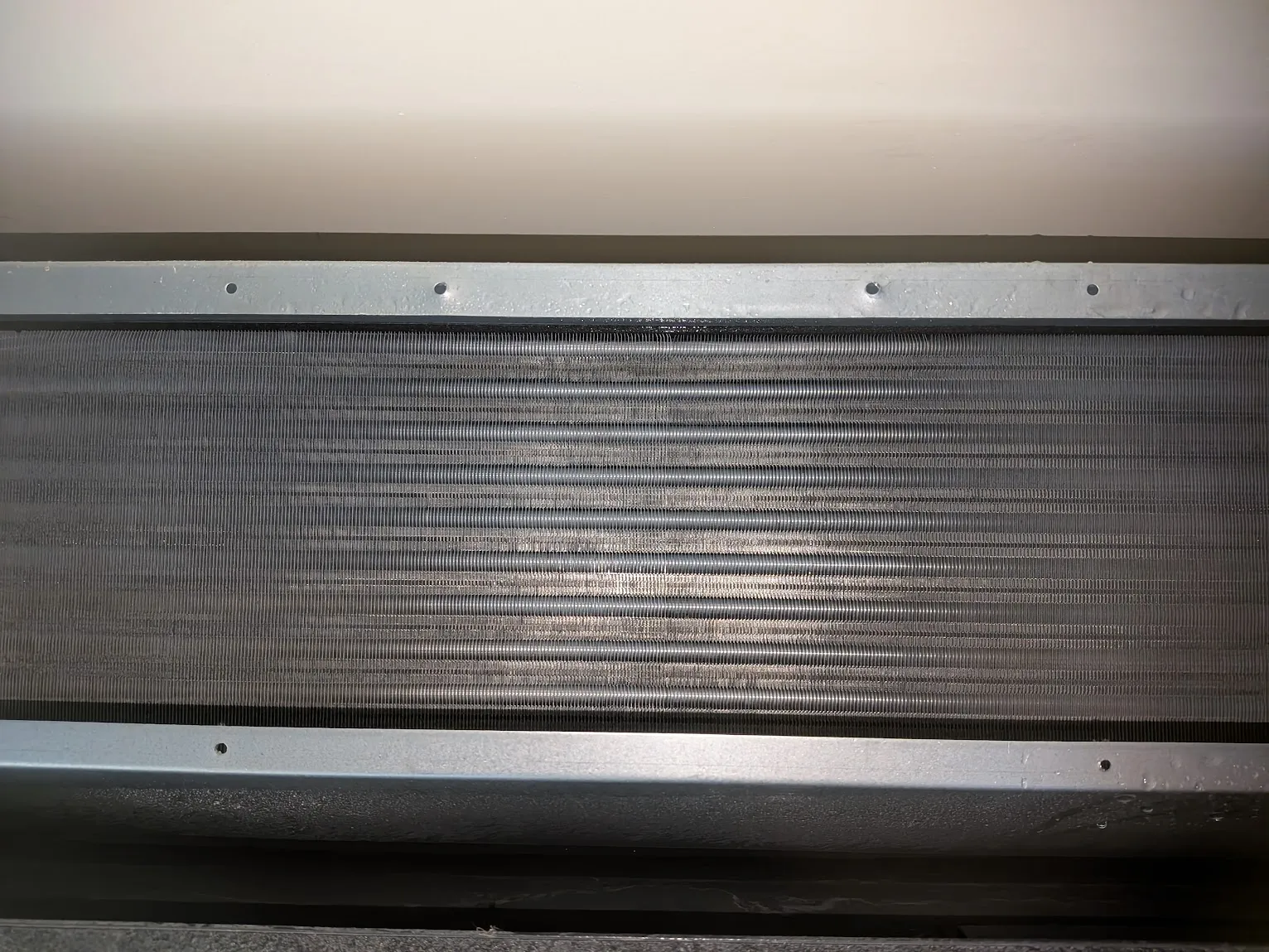 吊隱式冷氣清洗