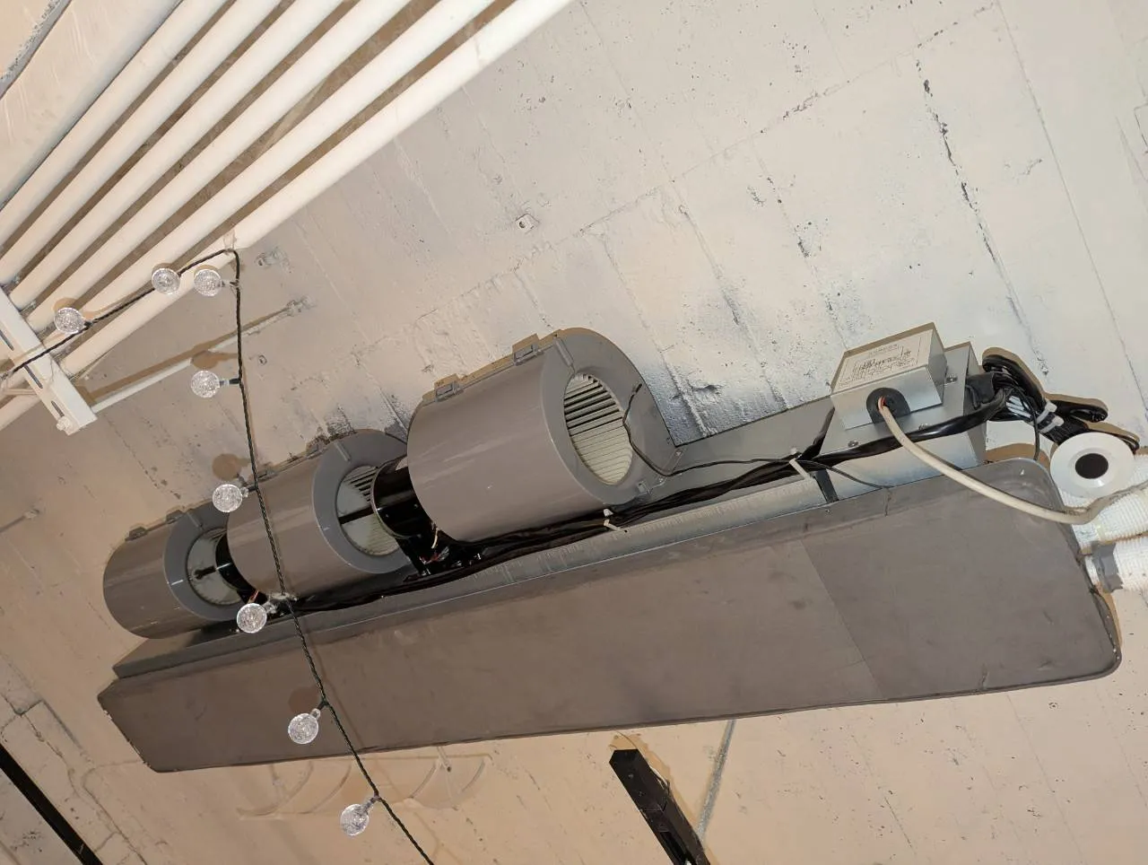 吊隱式冷氣清洗