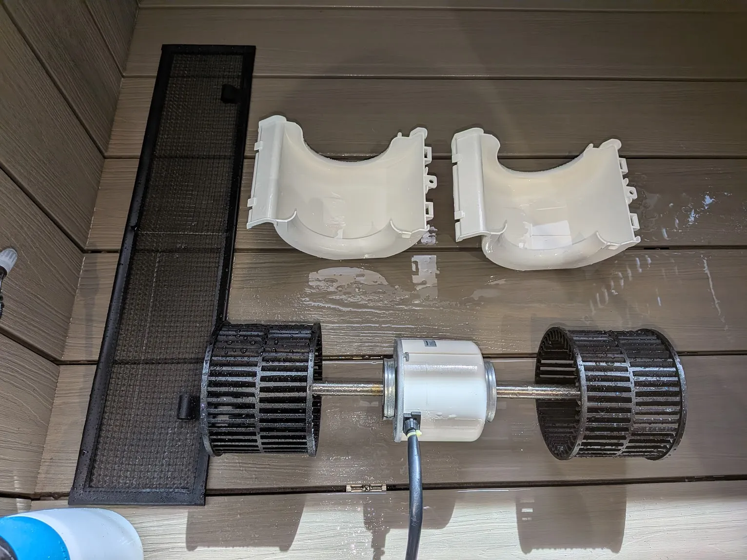 吊隱式冷氣清洗