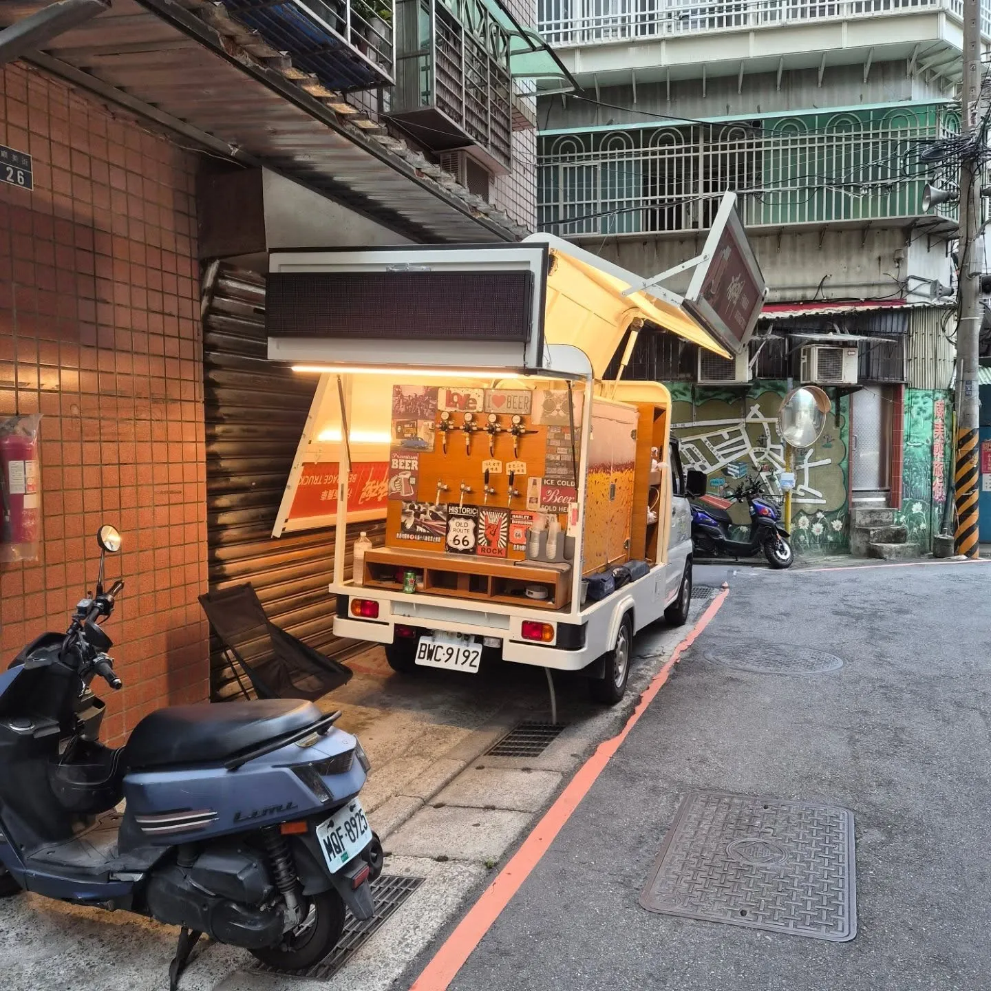 不醉不歸行動啤酒車 祝大家中秋佳節愉快！【聚會啤酒車】【啤酒車】