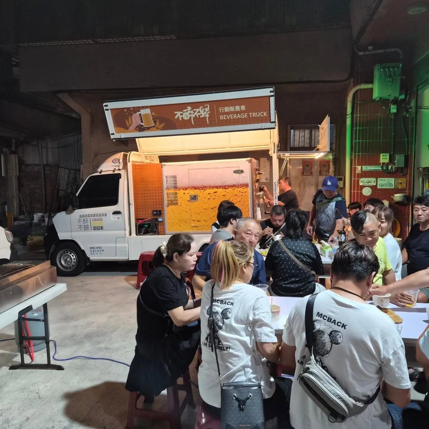 讓中秋夜更「勁」！重機逍遙遊晚會指定供酒！【聚會啤酒車】