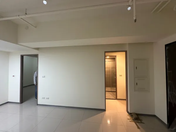 新成屋 淡水 羅小姐