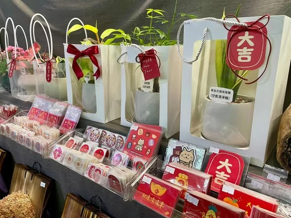 精緻的送禮盆栽～送給自己最重視的人❤️