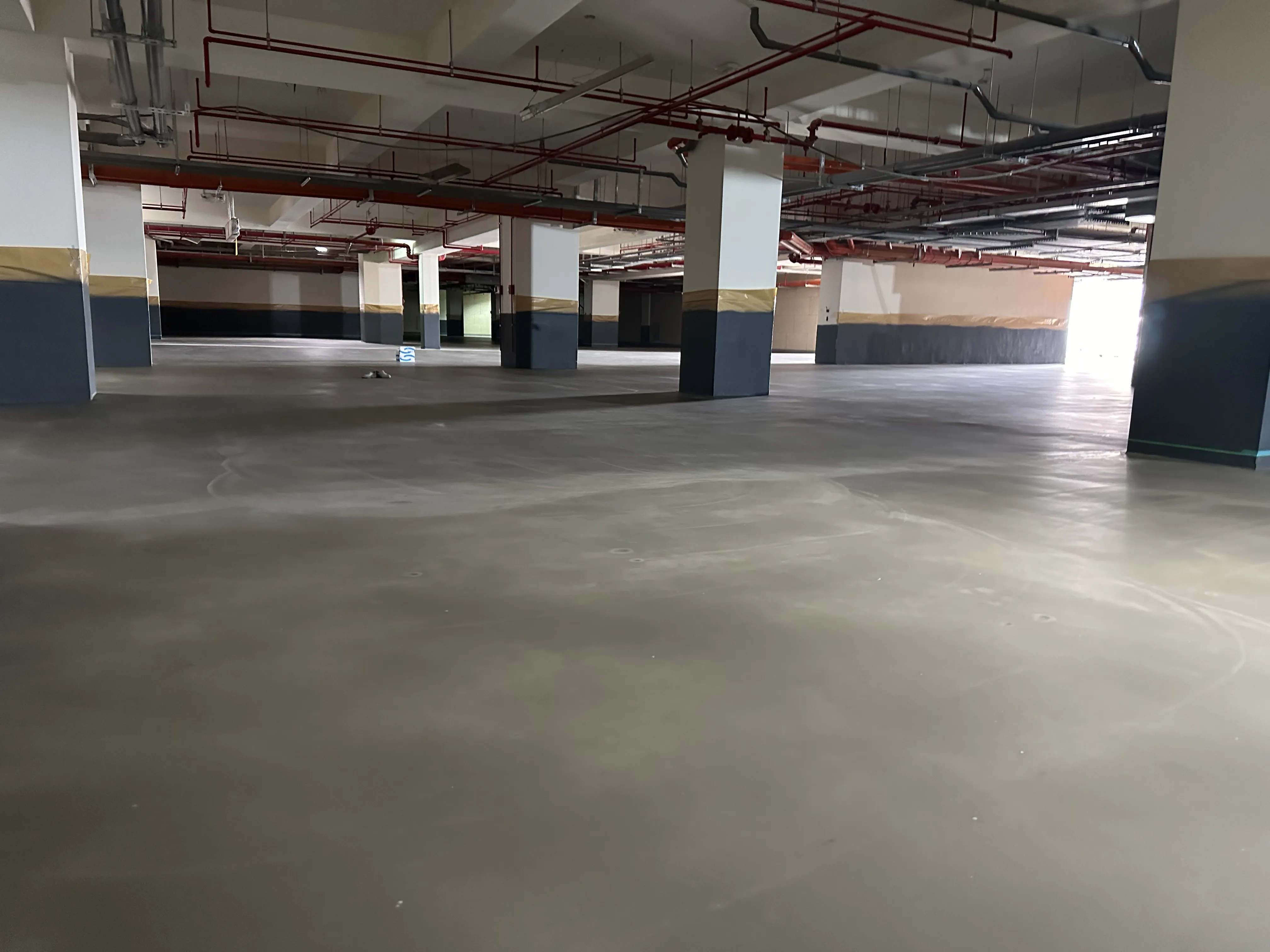 樹酯砂漿地坪｜停車場地坪施工｜台北停車場地坪施工