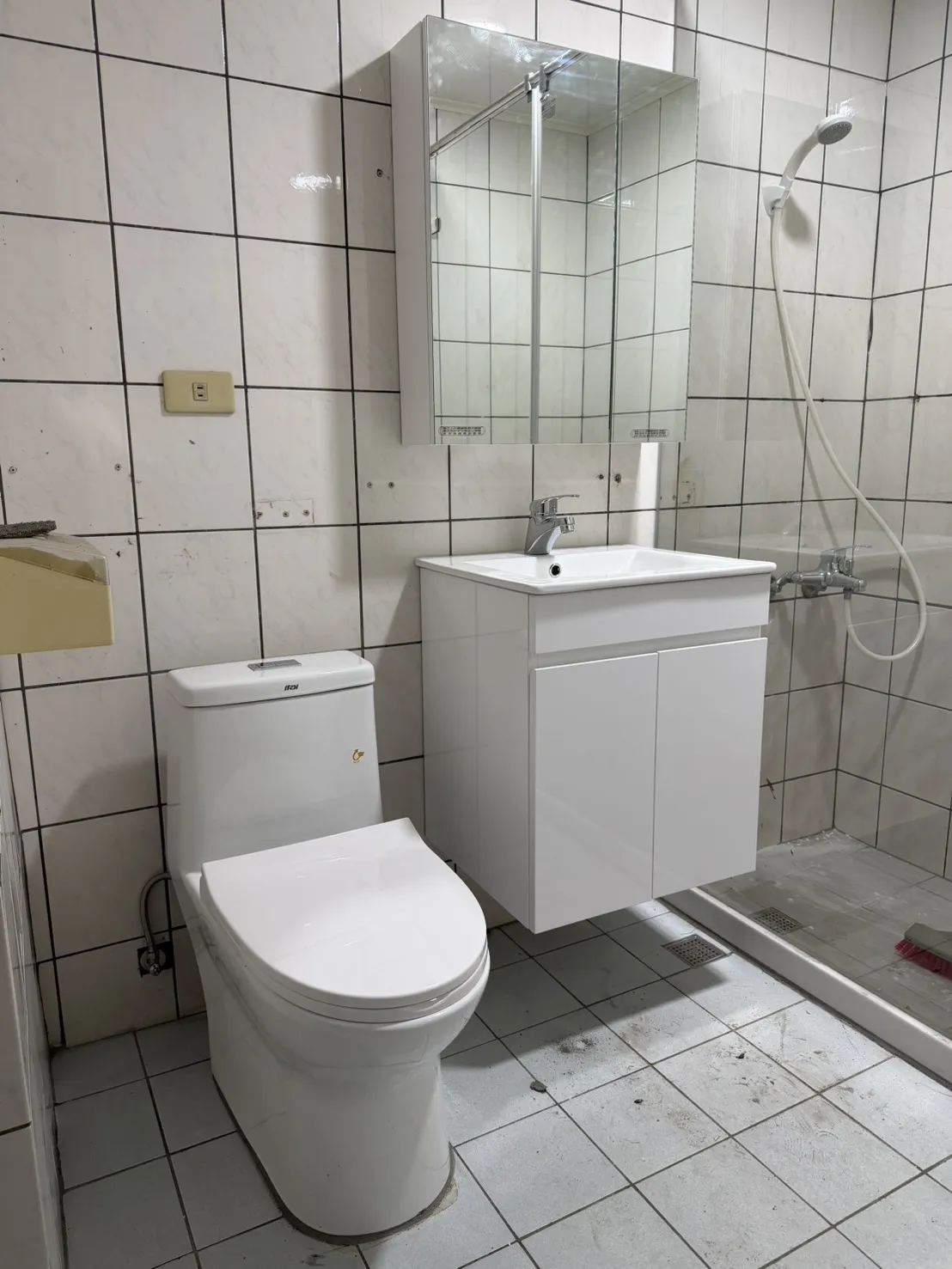 公寓衛浴翻新｜衛浴設備安裝