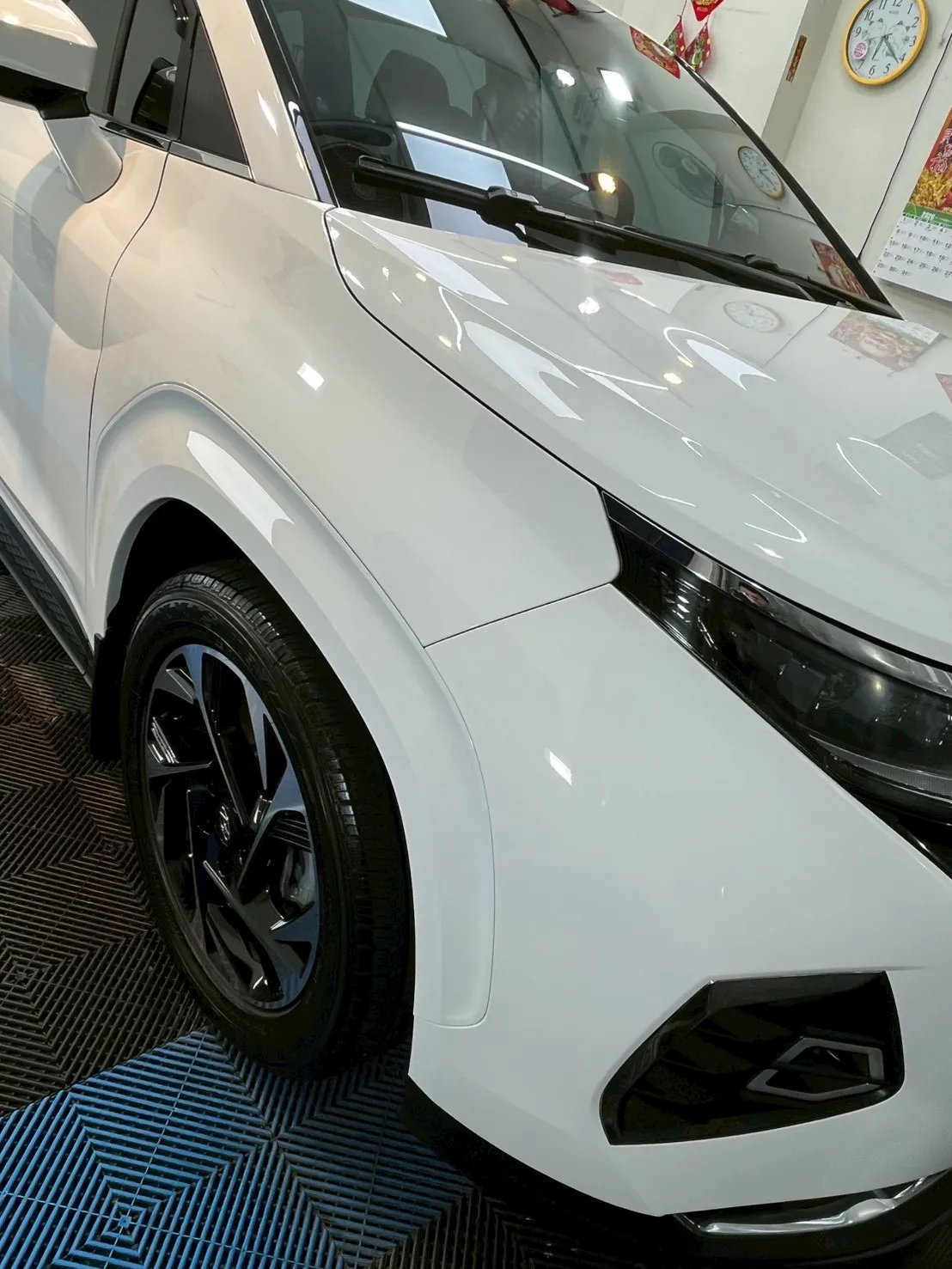 Hyundai 汽車案例 全車除飛漆 大美容，漆面鍍膜蠟