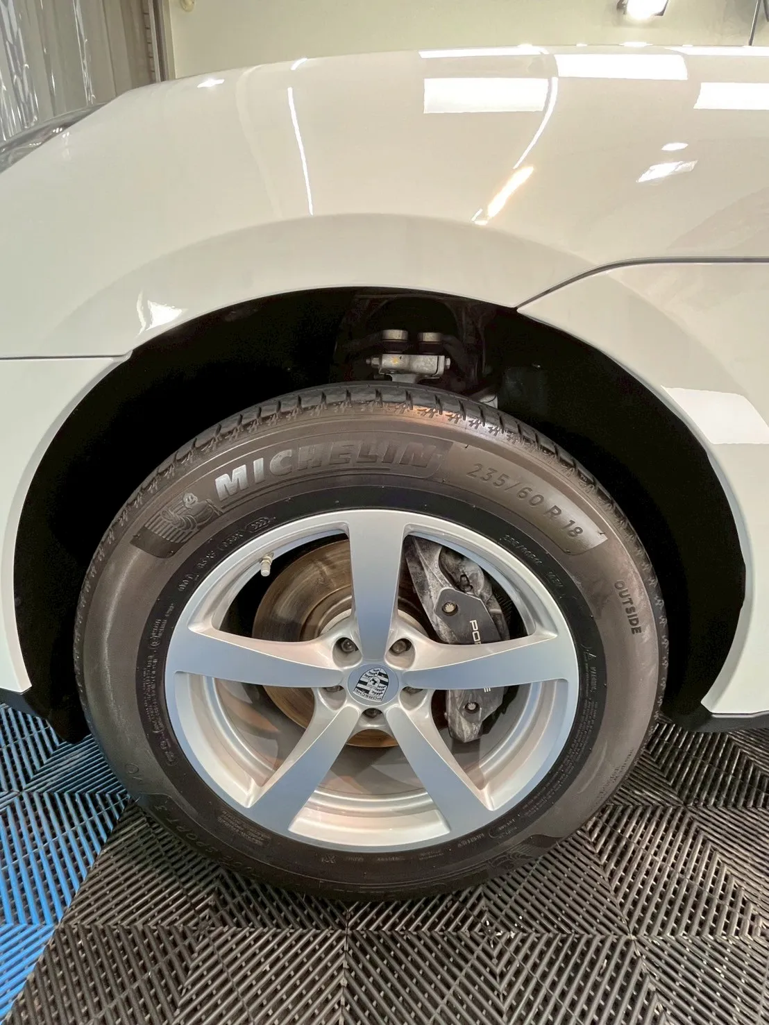 Porsche汽車案例