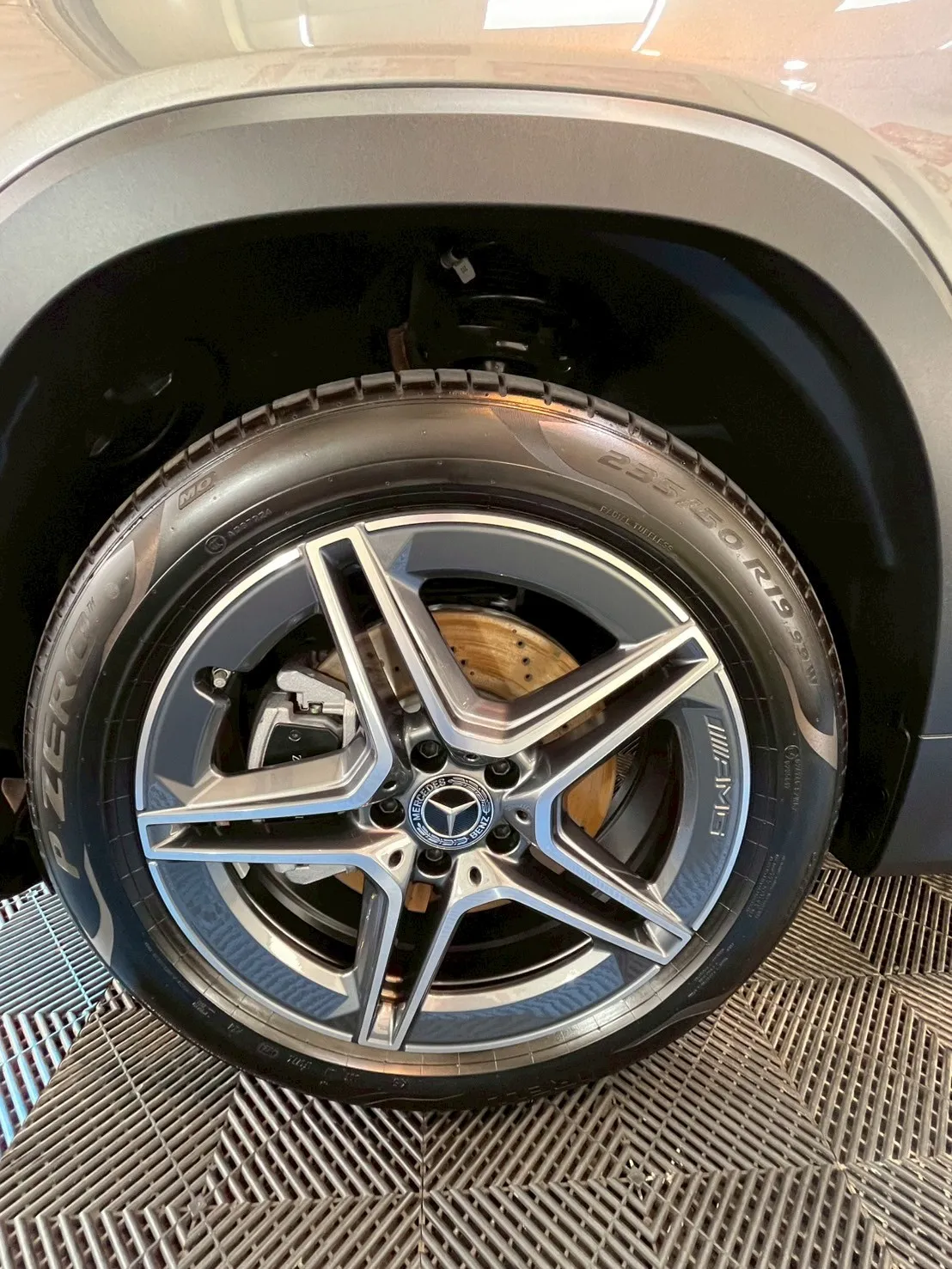 BENZ汽車案例