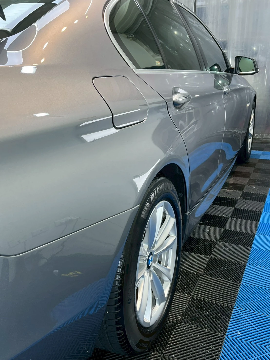 BMW 520i  汽車案例