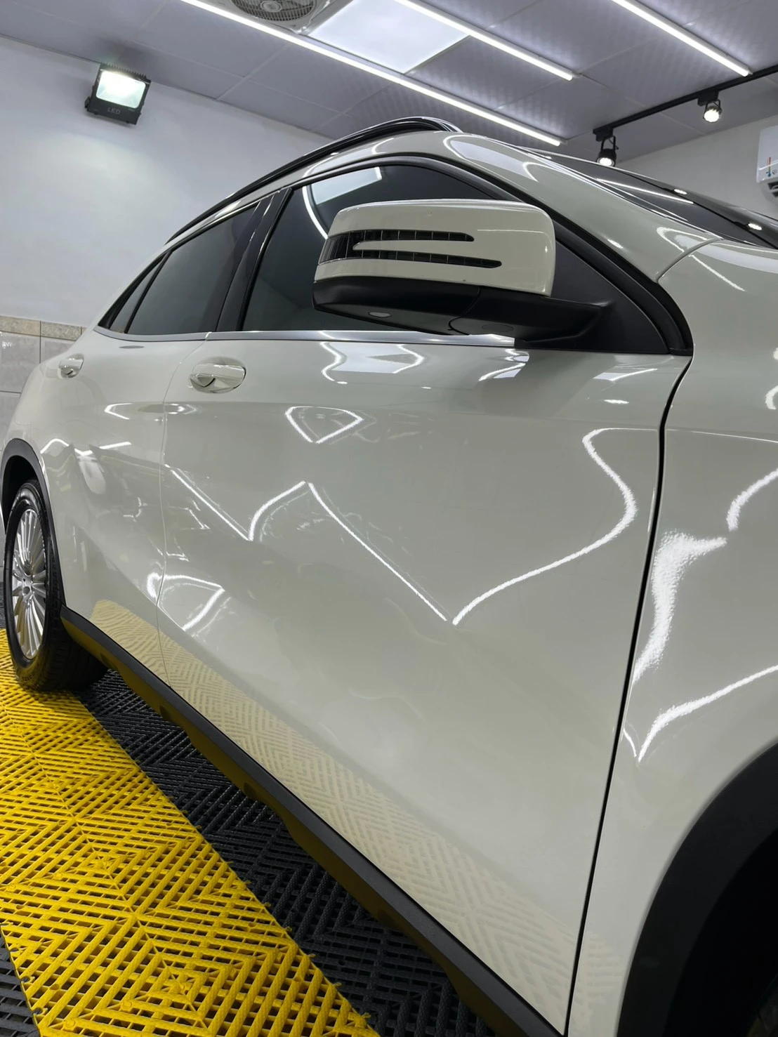 BENZ汽車案例