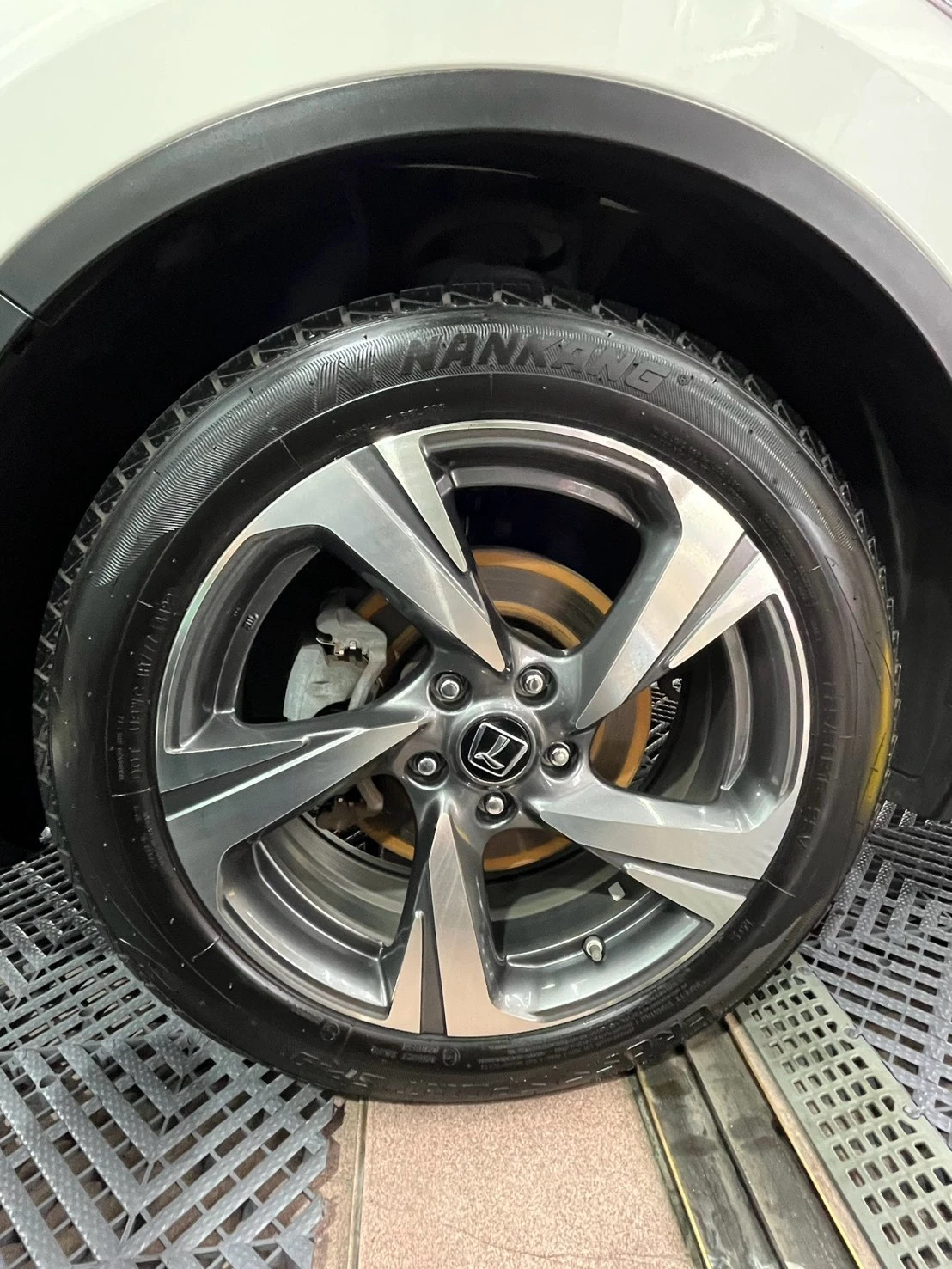 LUXGEN 汽車案例