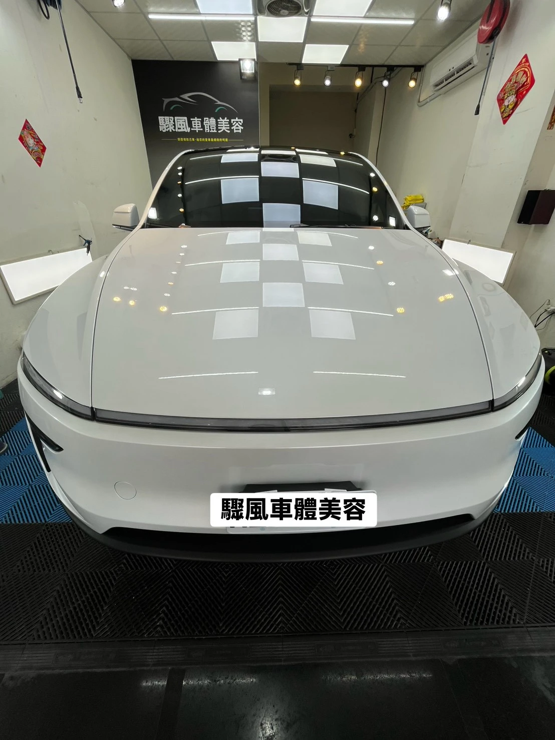 Tesla 汽車案例