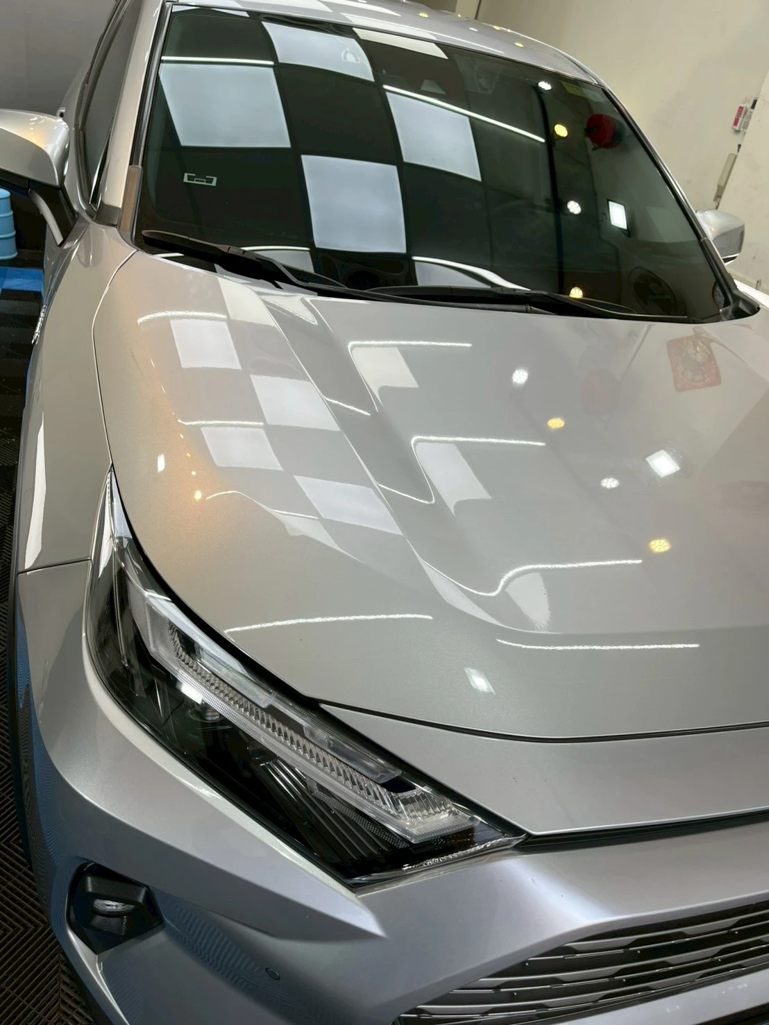 toyota 汽車案例｜全車 鐵粉 樹枝液去除，頂級洗車