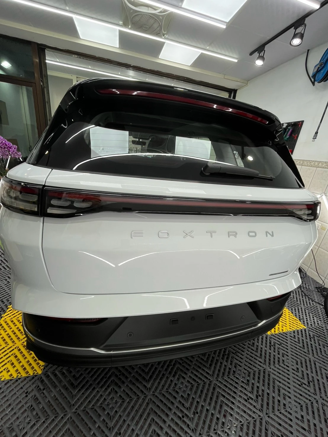 FOXTRON 汽車案例