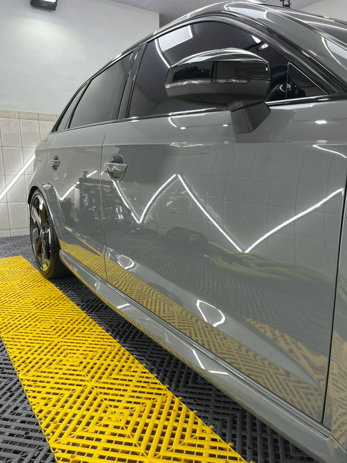 Audi 汽車案例