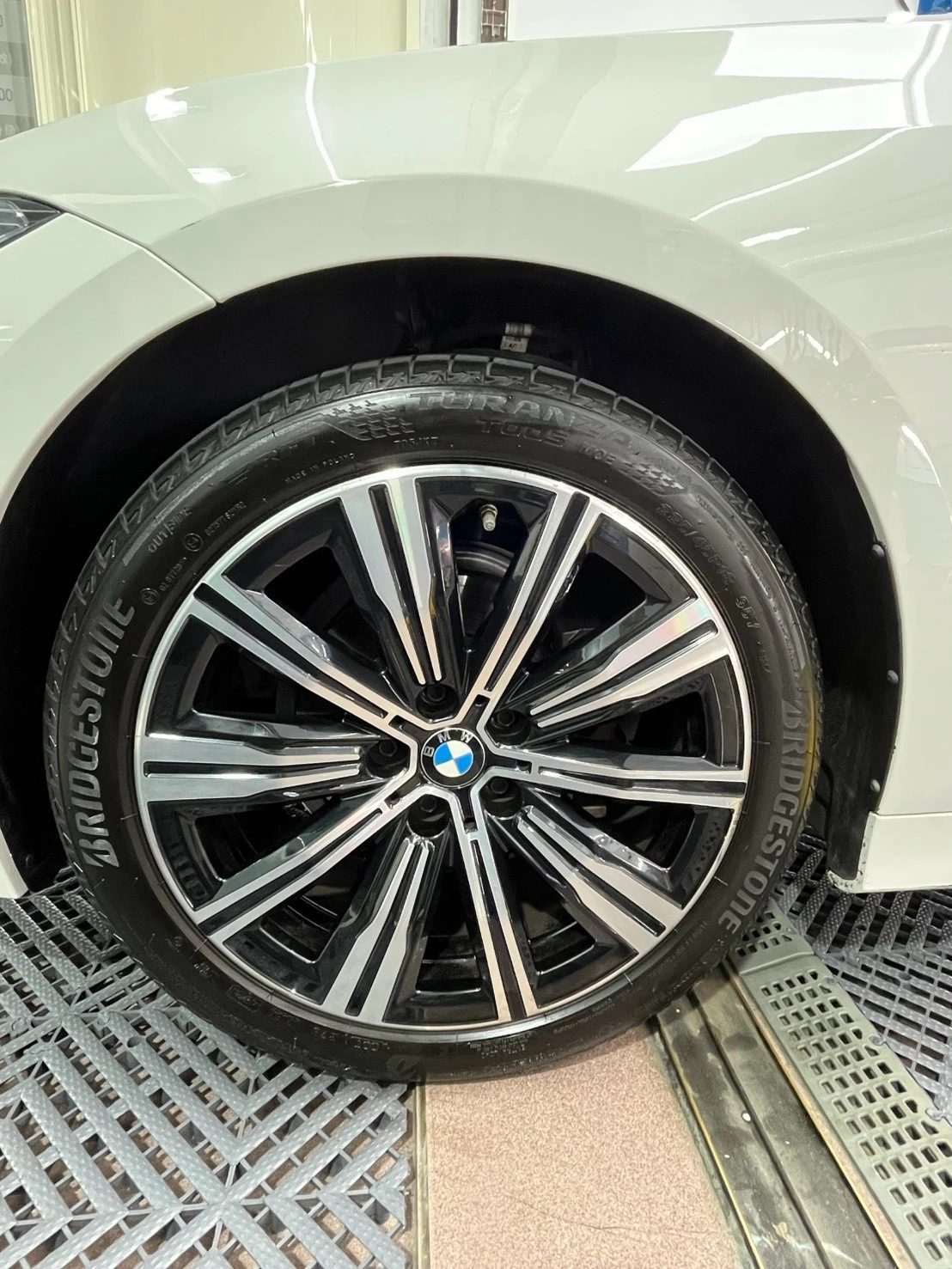 BMW 汽車案例