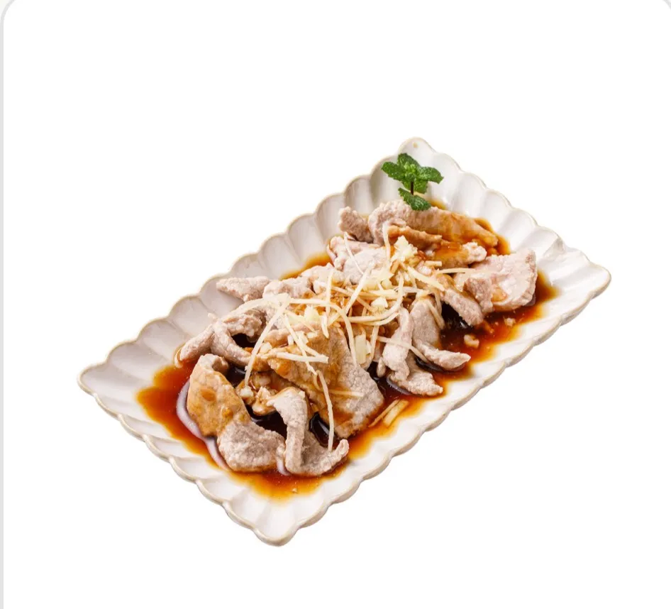 水煮白肉佐蒜泥醬