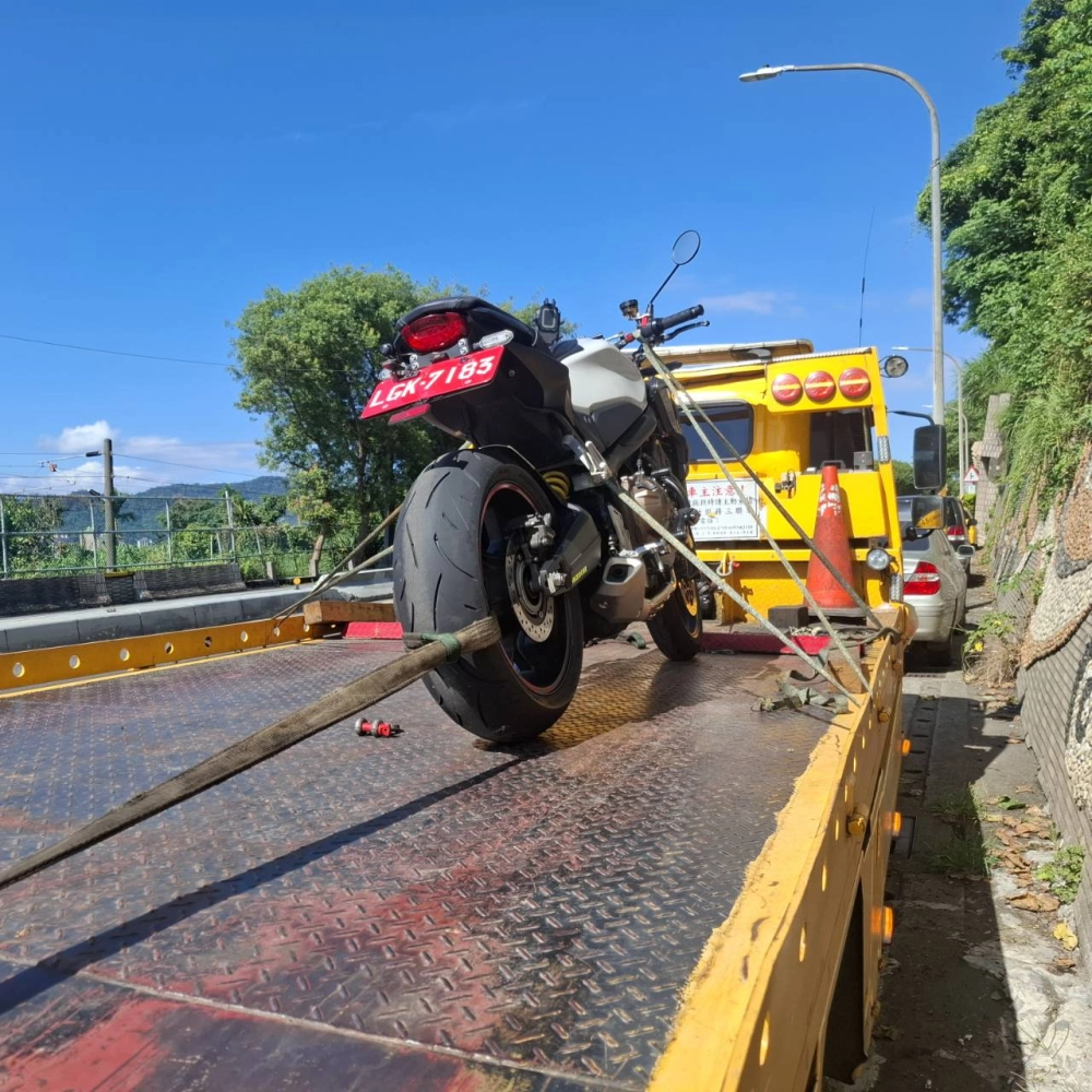 山區重機道路救援