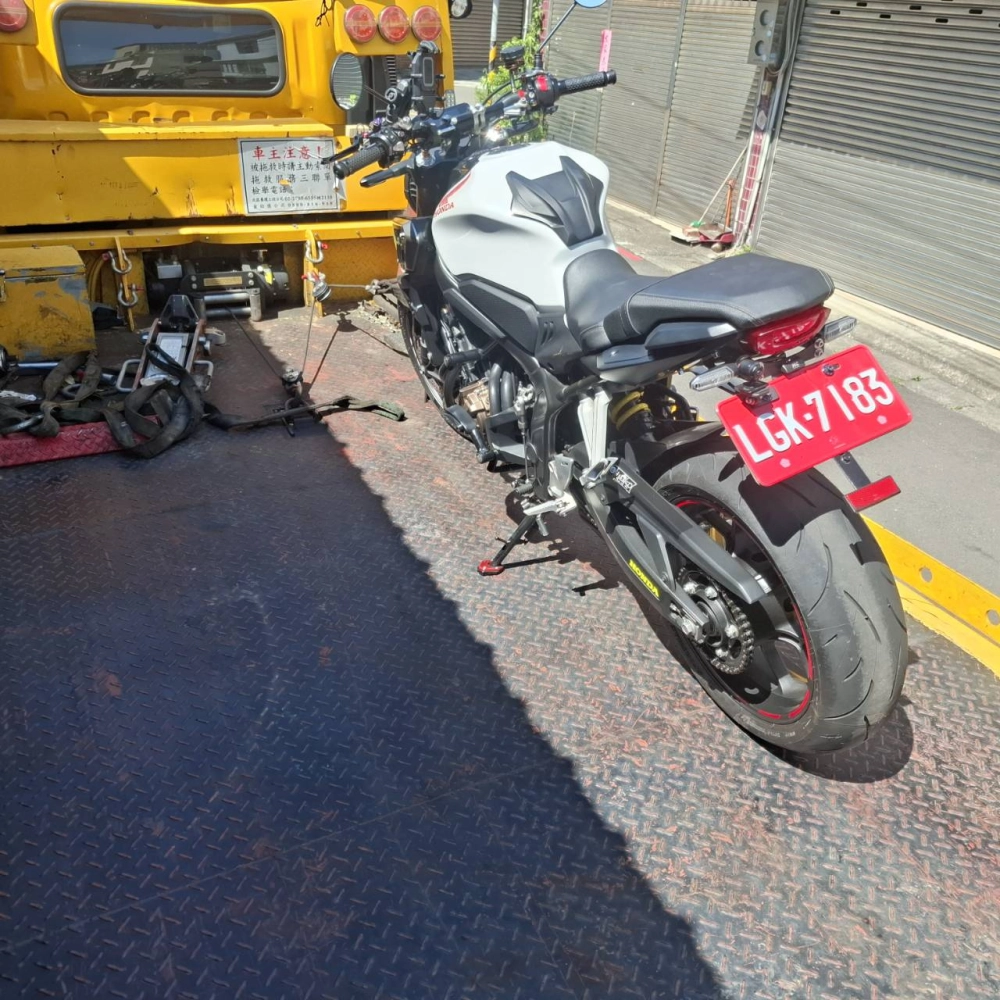 山區重機道路救援