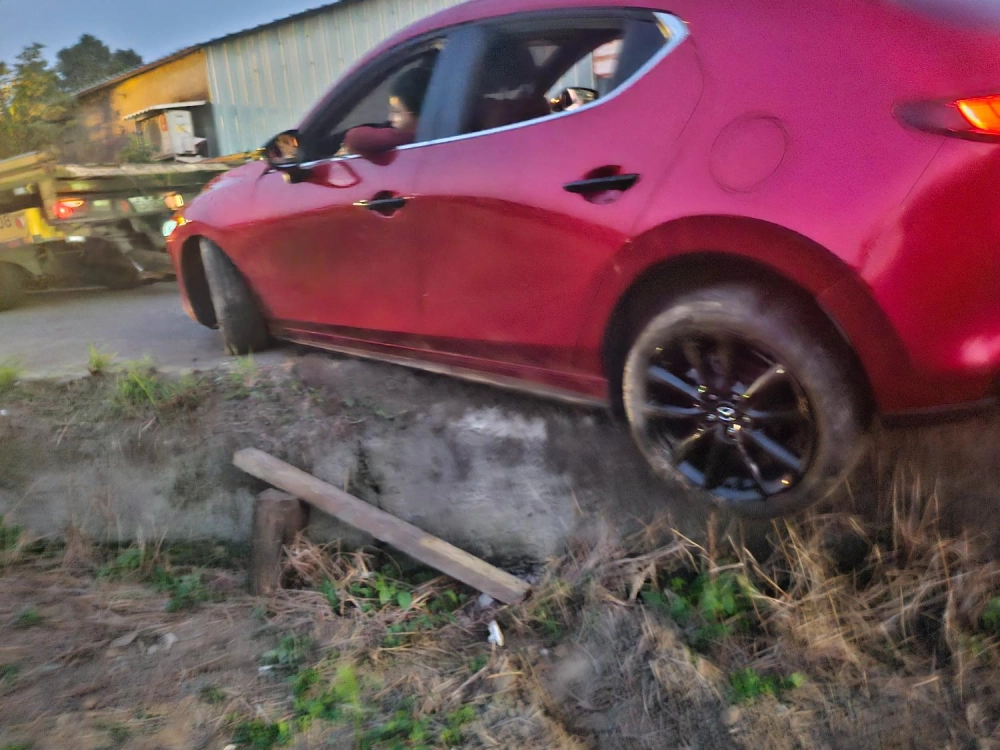 24小時道路救援