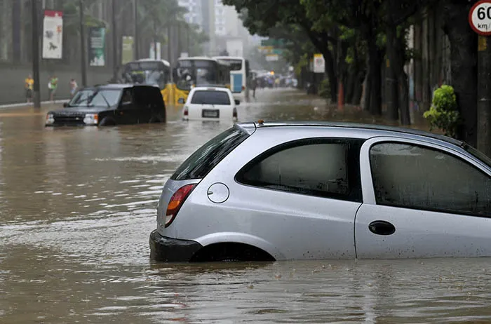 泡水車
