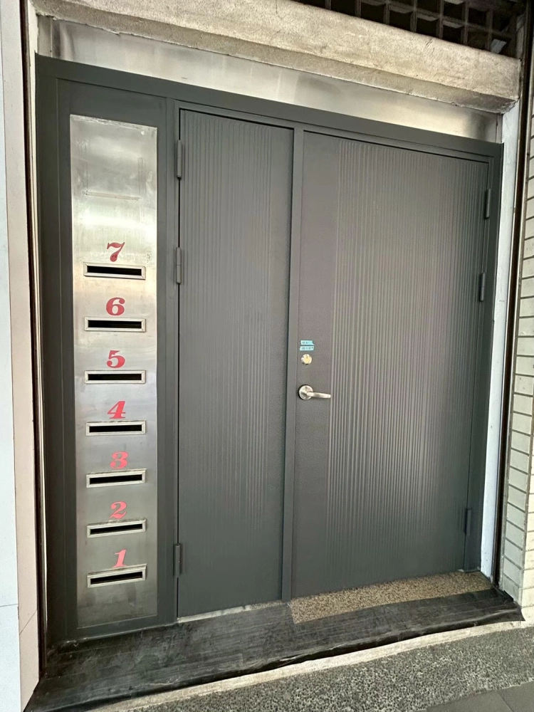 鍍鋅鋼板門(大門)