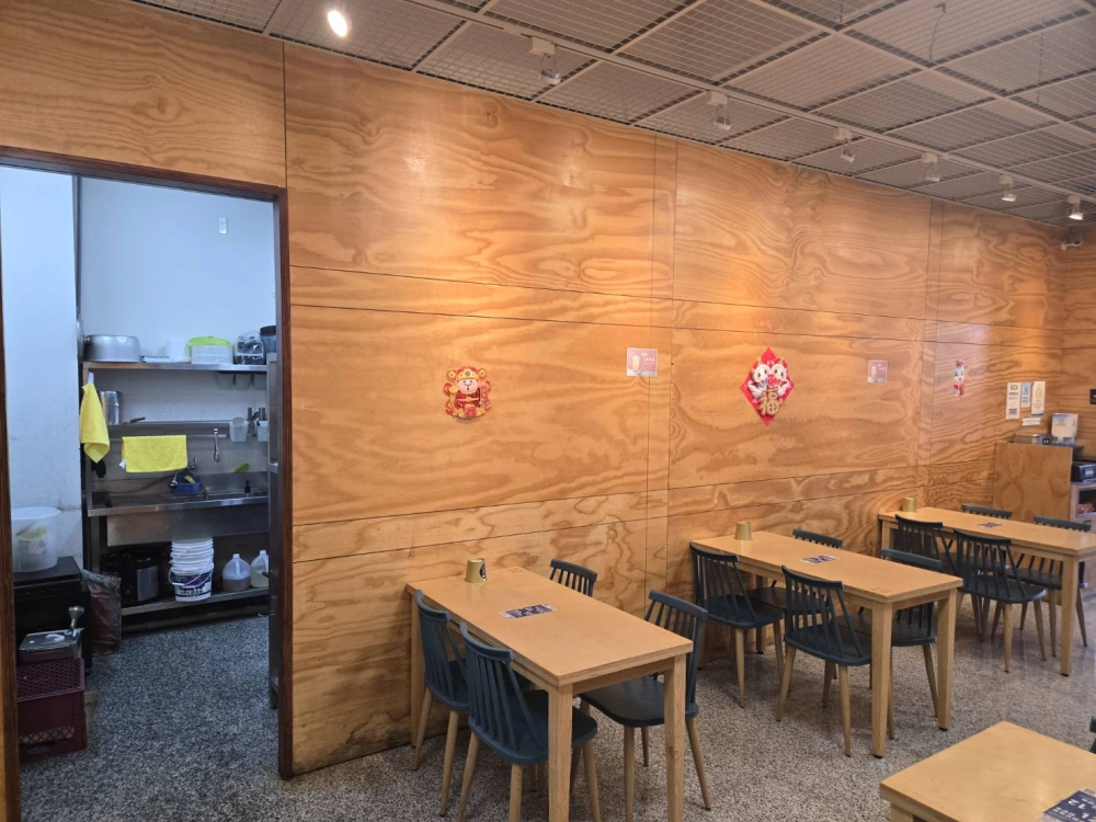 大里區塗城路-早安有喜早餐店拆除工程-台中店面拆除